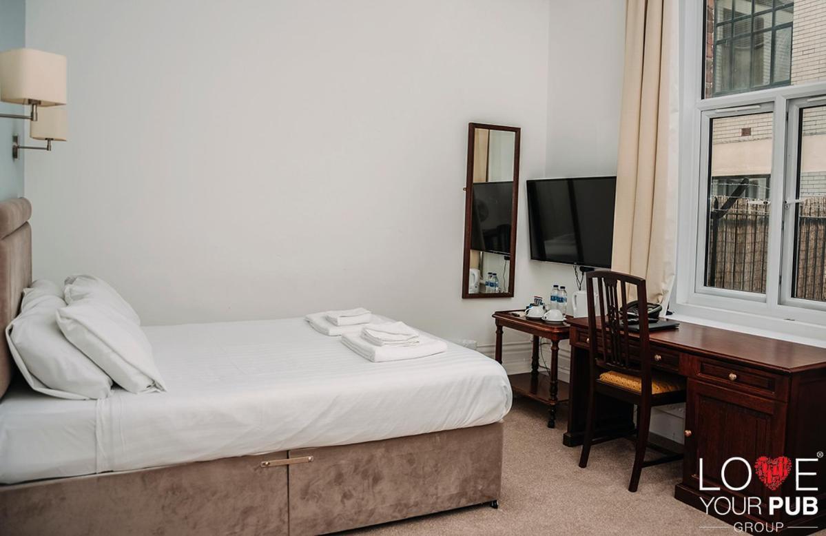 פורטסמות' Keppels Head Hotel מראה חיצוני תמונה