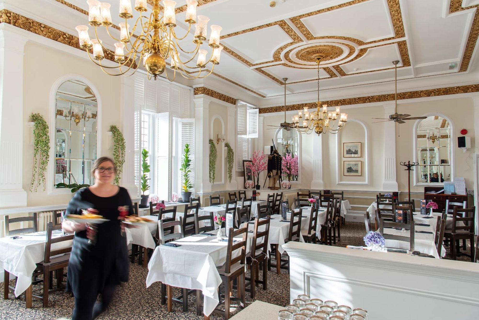 פורטסמות' Keppels Head Hotel מראה חיצוני תמונה