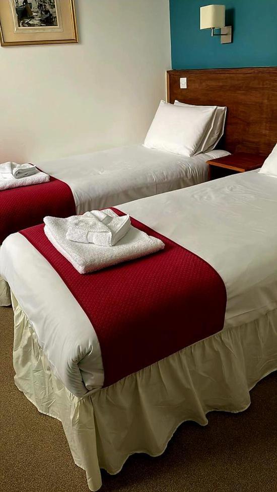 פורטסמות' Keppels Head Hotel מראה חיצוני תמונה