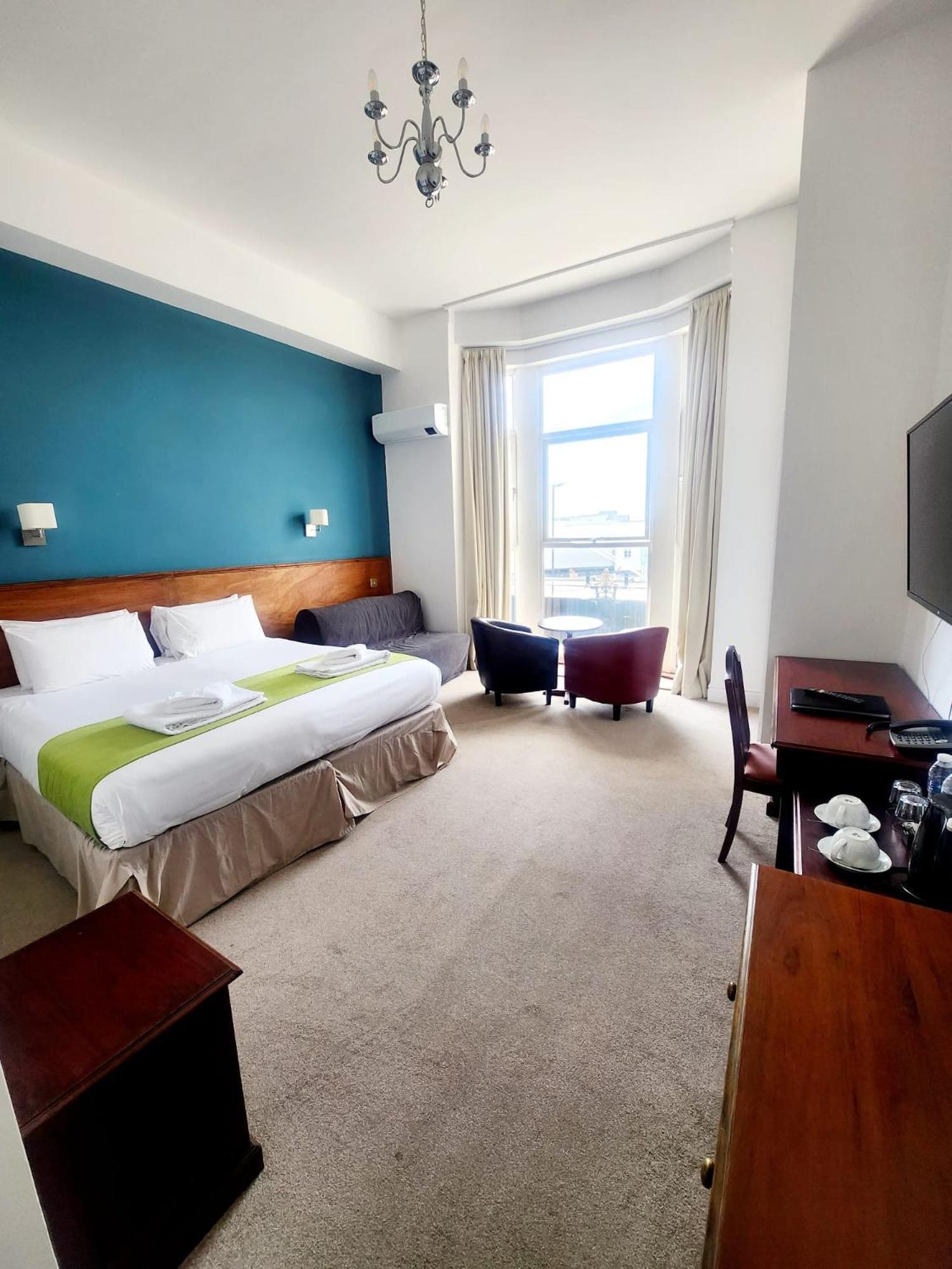 פורטסמות' Keppels Head Hotel מראה חיצוני תמונה